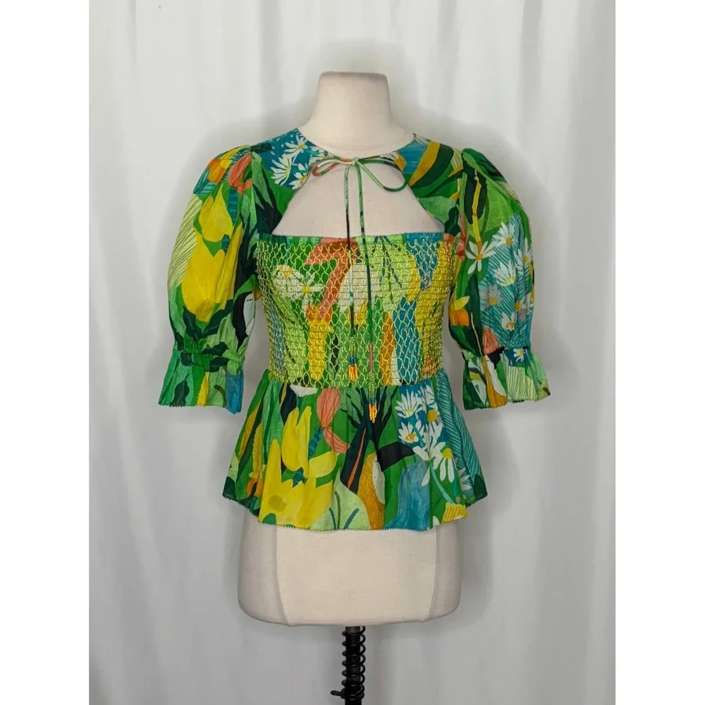 NEW!! FARM RIO Vintage Toucans Smocked‎ Peplum Top Blouse Tropical Small